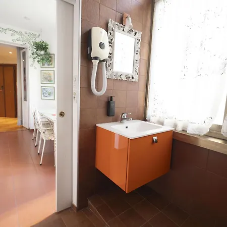 Trastevere 2 Bedroom Cozy Διαμέρισμα *