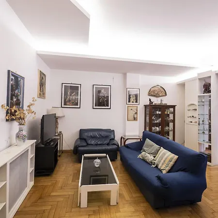 Trastevere 2 Bedroom Cozy